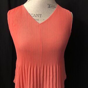 Babaton Tank Classic-Fit Sleeveless Crepe Blouse: Size XS